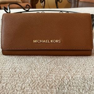 Michael Kors Jet Set Wallet